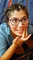 Los arrojan a la cara y se lo ponen en la boca