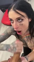 Descargar Tatucka es conocido por chupar