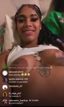 Esta piel muestra tetas