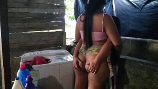 Las habitaciones de Latin Letsbians tienen sexo en una pala