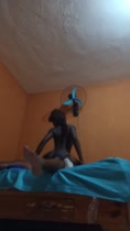 Mi delgado es negro 2