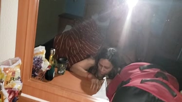 Van a ser ricos y traicionándome como una escuela a un hotel en México