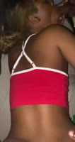 Disfrutaba de las ramas negras que querían hacer trío de mamá
