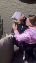 El video de video de la pornografía en una piedra Peñol