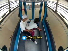 Singando en el teleferico