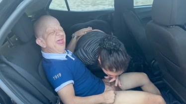 Bruno Diferente estrenandose con Danni Cardillo