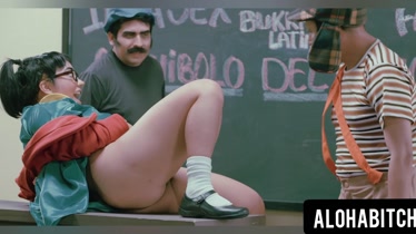 El chavo del choto le come la torta de Jamón a la Chilindrina