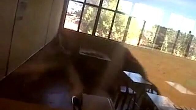 Estudiantes singando en la misma Universidad