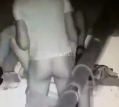 Intento meterselo y mira que paso