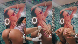 La Shakatah dándose depilación