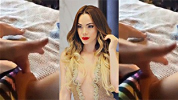 Filtrado - La Materialista muestra el toto masturbándose