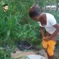 Pillan pareja dominicana teniendo sexo en terreno abandonado