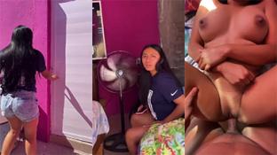 Si me dejas follarte no le cuento a tu mama sobre el lubricante