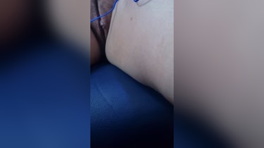 La concha de mi esposa en el avión frente a todos