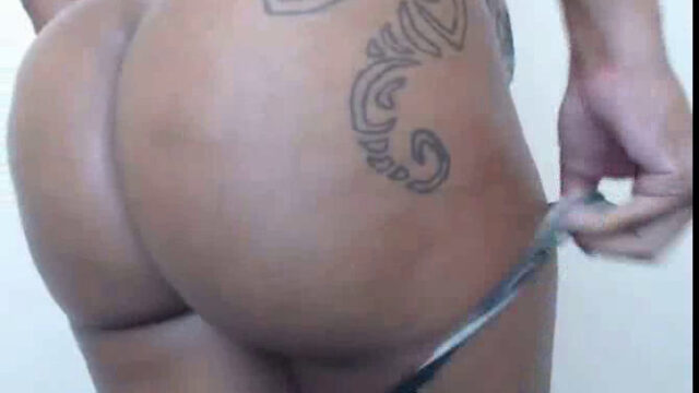 Trasero negro delicioso